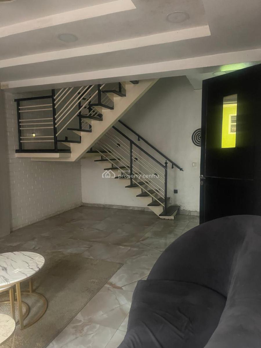 3 Bedroom Terrace Duplex with Bq Location: Osapa Estate, Osakpa London, Lekki, Lagos, House for Rent