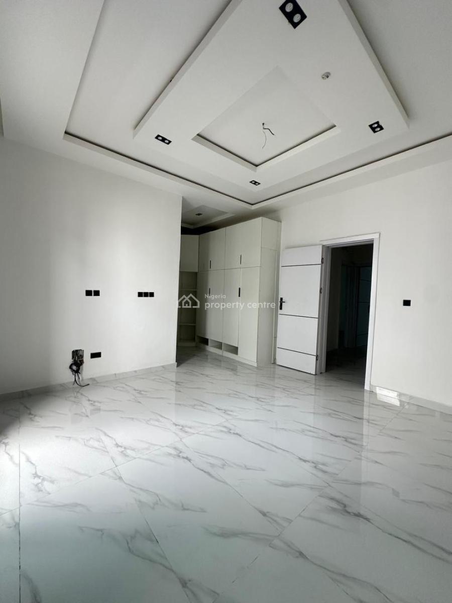 Elegant 4 Bedroom Terrace Duplex in a Secure Estate, Ikota, Lekki, Lagos, Flat / Apartment for Sale