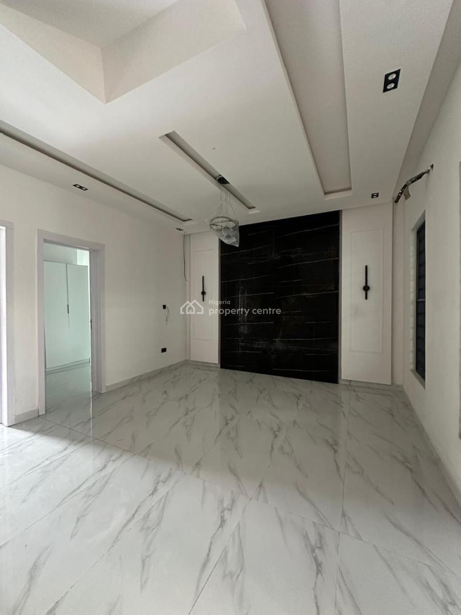 Elegant 4 Bedroom Terrace Duplex in a Secure Estate, Ikota, Lekki, Lagos, Flat / Apartment for Sale