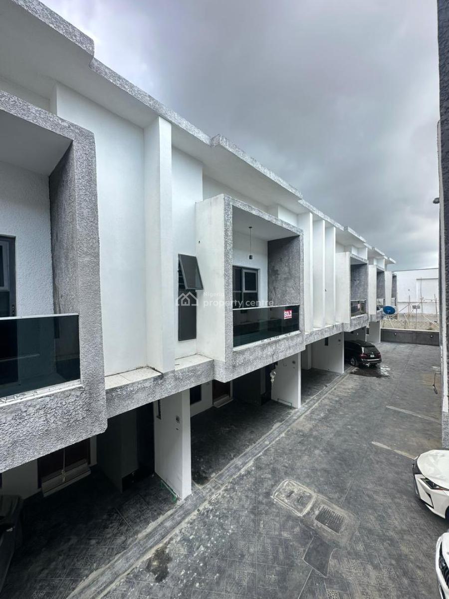 Elegant 4 Bedroom Terrace Duplex in a Secure Estate, Ikota, Lekki, Lagos, Flat / Apartment for Sale