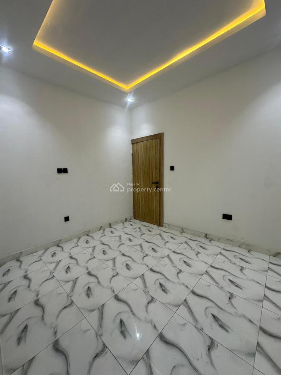 Modern 3 Bedroom Terrace + Bq, Ikota, Lekki, Lagos, Flat / Apartment for Sale