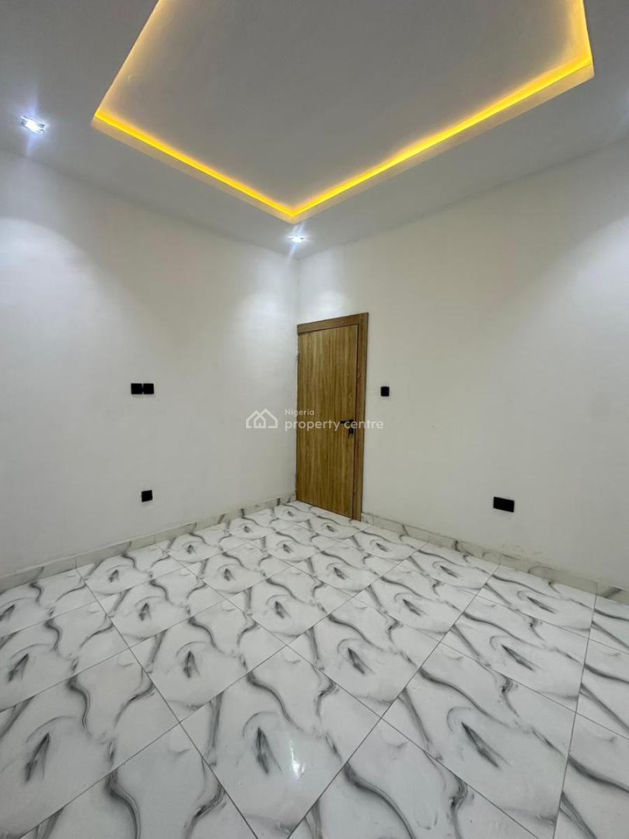 Modern 3 Bedroom Terrace + Bq, Ikota, Lekki, Lagos, Flat / Apartment for Sale
