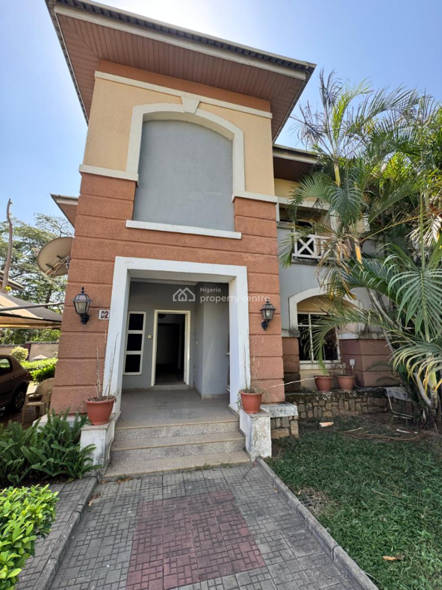 Luxurious 3-bedroom Semi-detached Duplex, Complete with a Bq, Maitama District, Abuja, Semi-detached Duplex for Sale