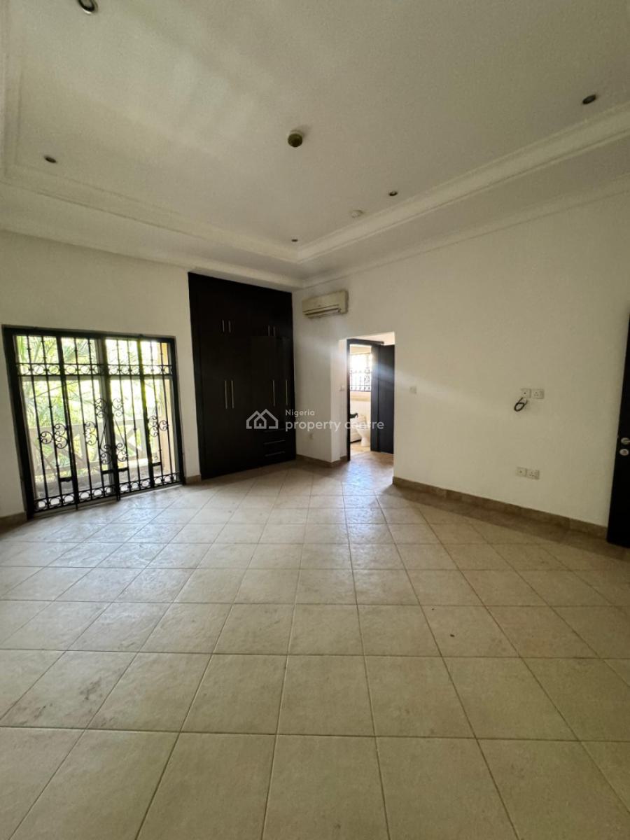 Luxurious 3-bedroom Semi-detached Duplex, Complete with a Bq, Maitama District, Abuja, Semi-detached Duplex for Sale