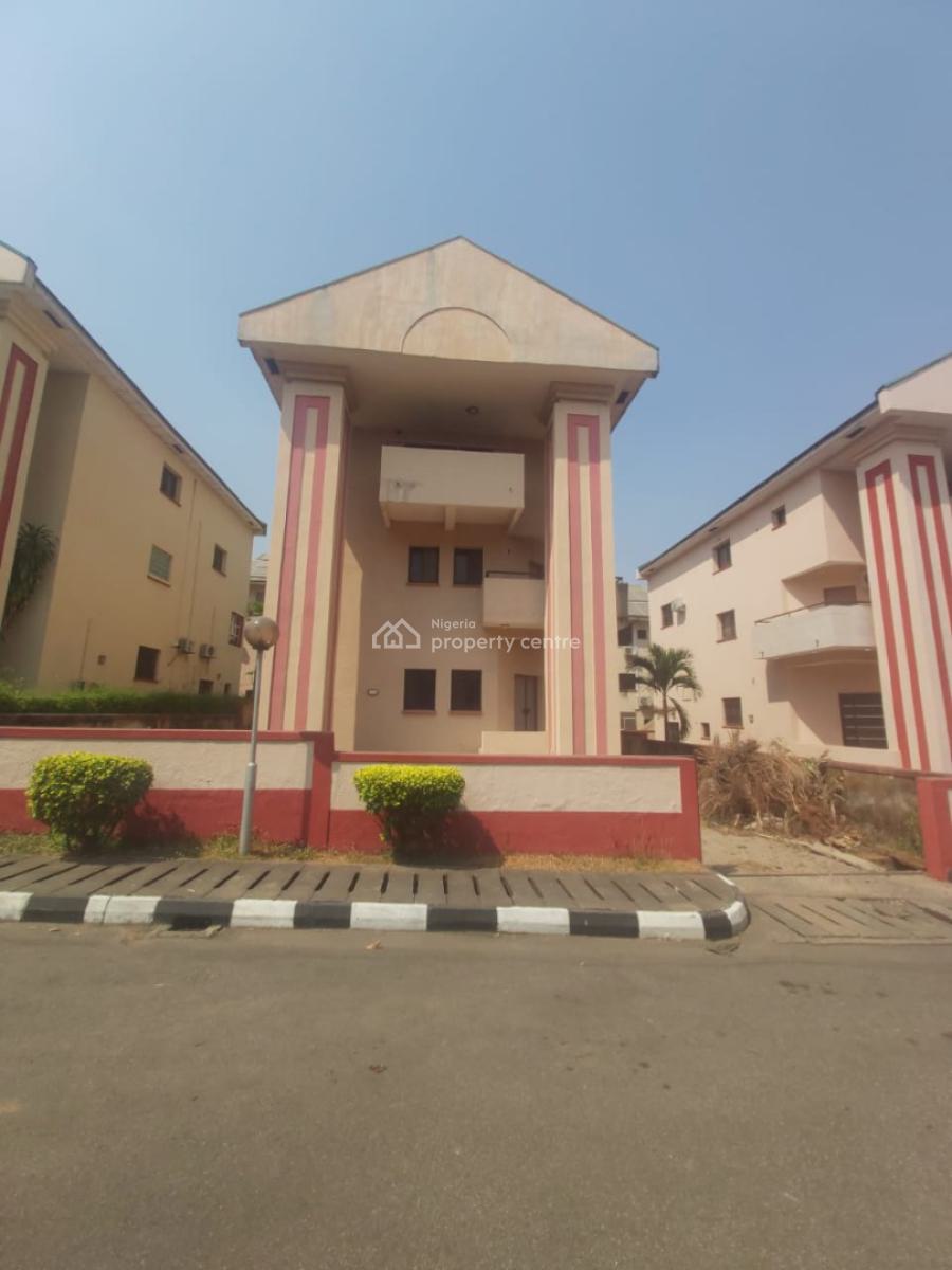 Lovely 4-bedroom Detached Duplex, Complete with a Bq, Maitama District, Abuja, Detached Duplex for Sale