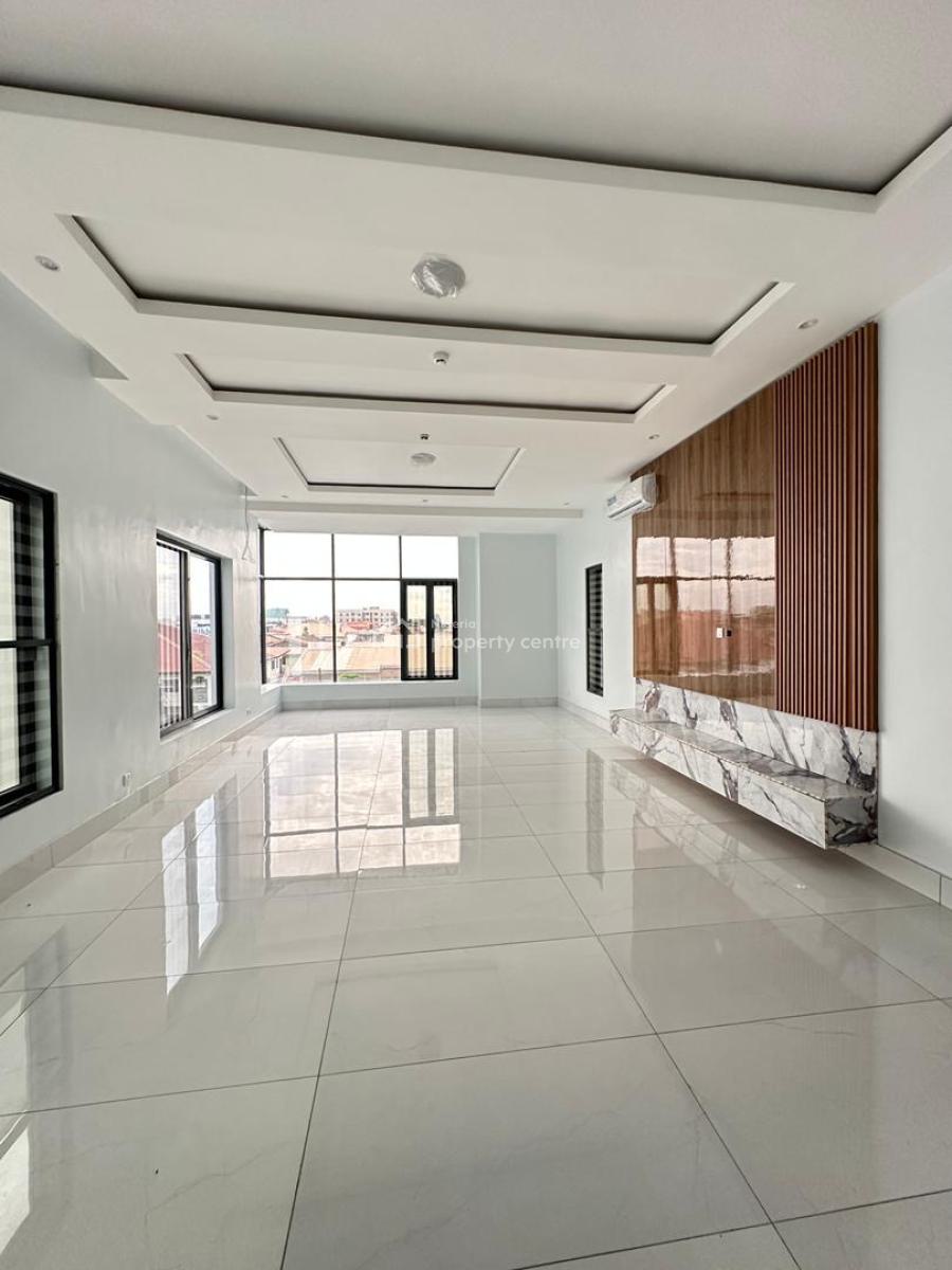 5 Bedroom Fully Detached with Bq, Cinema, Pool, Elevator and Gym, Lekki Phase 1, Lekki, Lagos, Detached Duplex for Sale