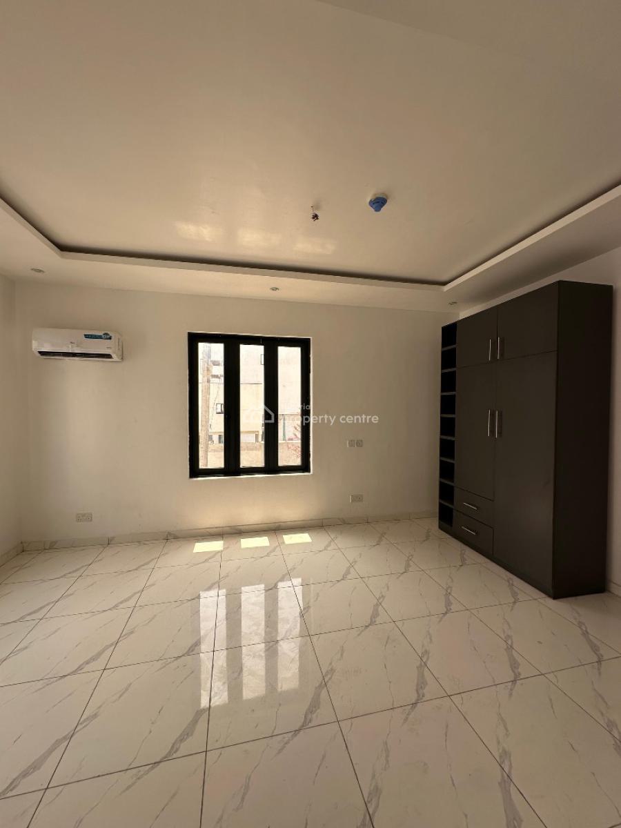 Luxury Spacious 2 Bedroom Apartment with Elevator, Lekki Phase 1, Lekki, Lagos, Flat / Apartment for Sale