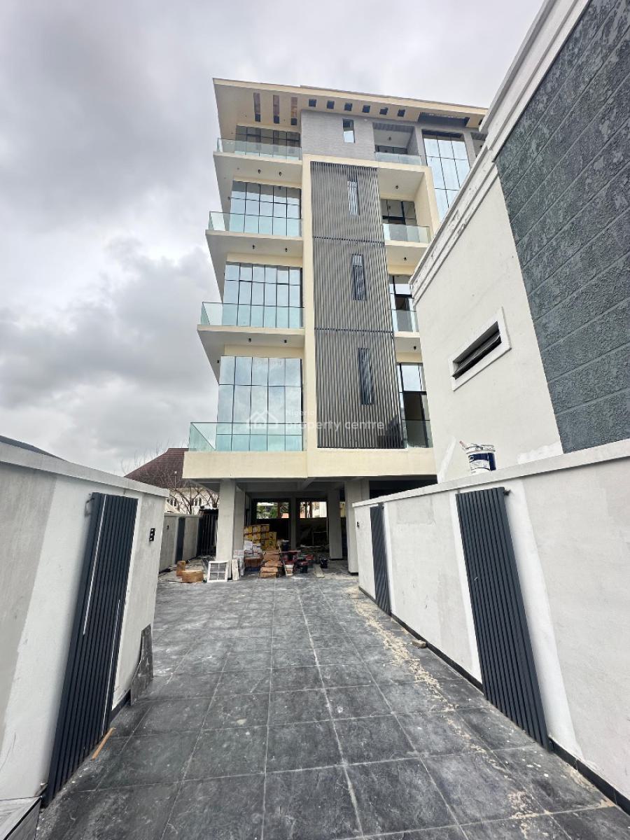 3 Bedroom Apartment with Bq, High Ceiling, Pool and Elevator, Lekki Phase 1, Lekki, Lagos, Flat / Apartment for Sale