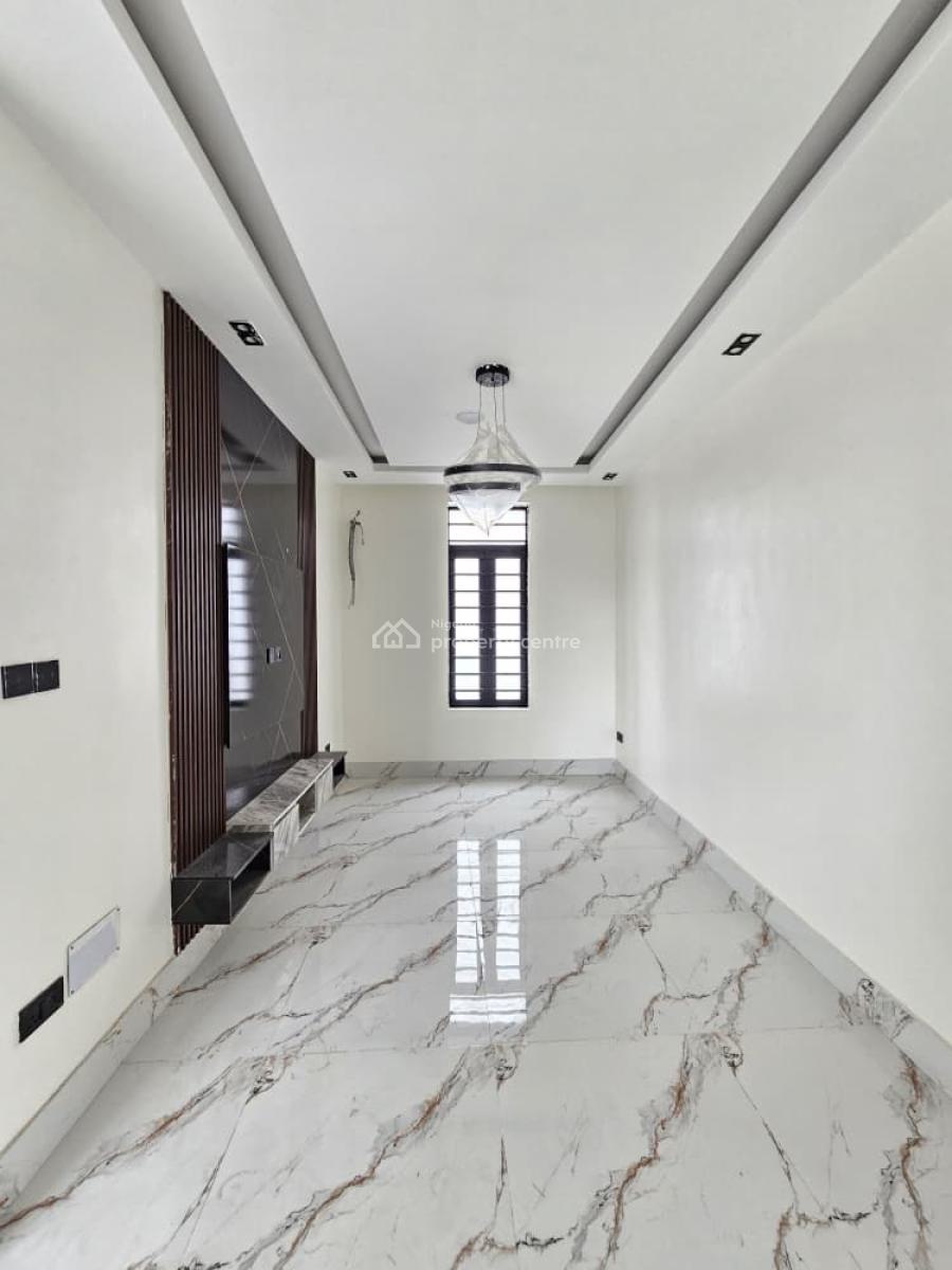 Contemporary Spacious 5 Bedroom Fully Detached Duplex with Bq, Lekki Phase 1, Lekki, Lagos, House for Sale