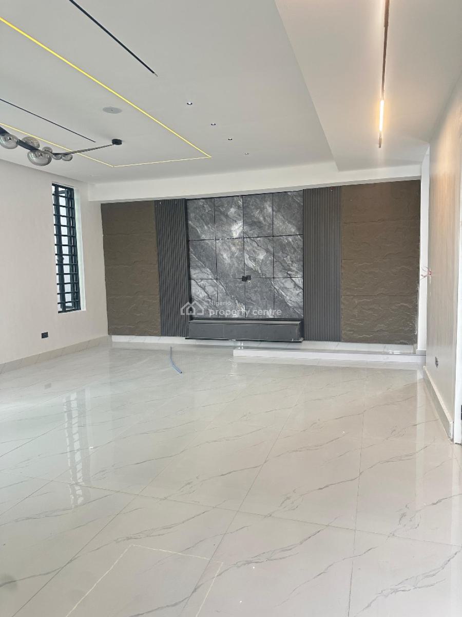 Contemporary Spacious 5 Bedroom Detached with Bq, Rooftop with Pkkl, Lekki Phase 1, Lekki, Lagos, Detached Duplex for Sale