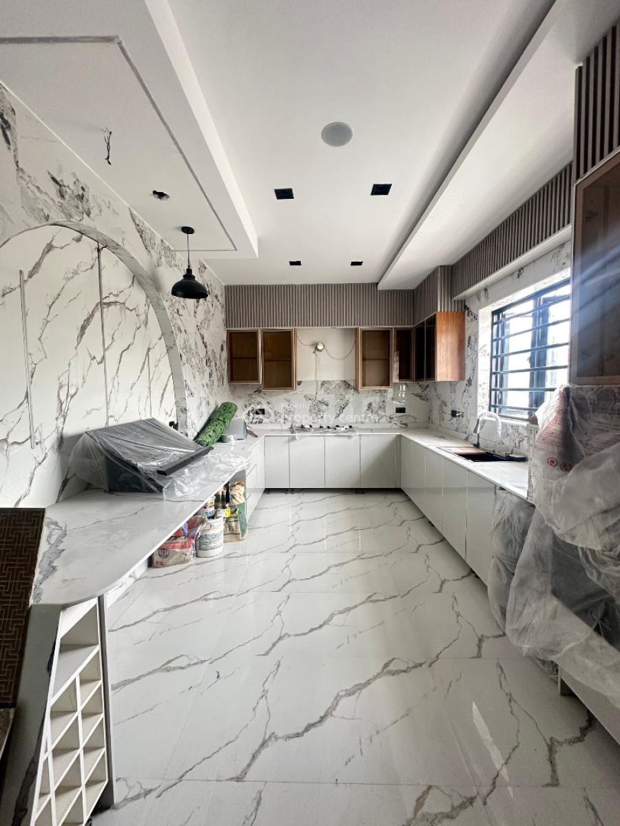 Spacious 5 Bedroom Detached with Bq, Rooftop Terrace and Swimming Pool, Lekki Phase 1, Lekki, Lagos, Detached Duplex for Sale