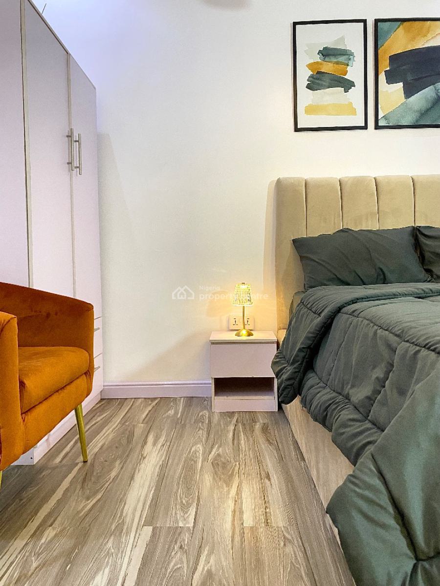 Stylish 1 Bedroom Apartment with Balcony, Yaba, Lagos, Flat / Apartment Short Let