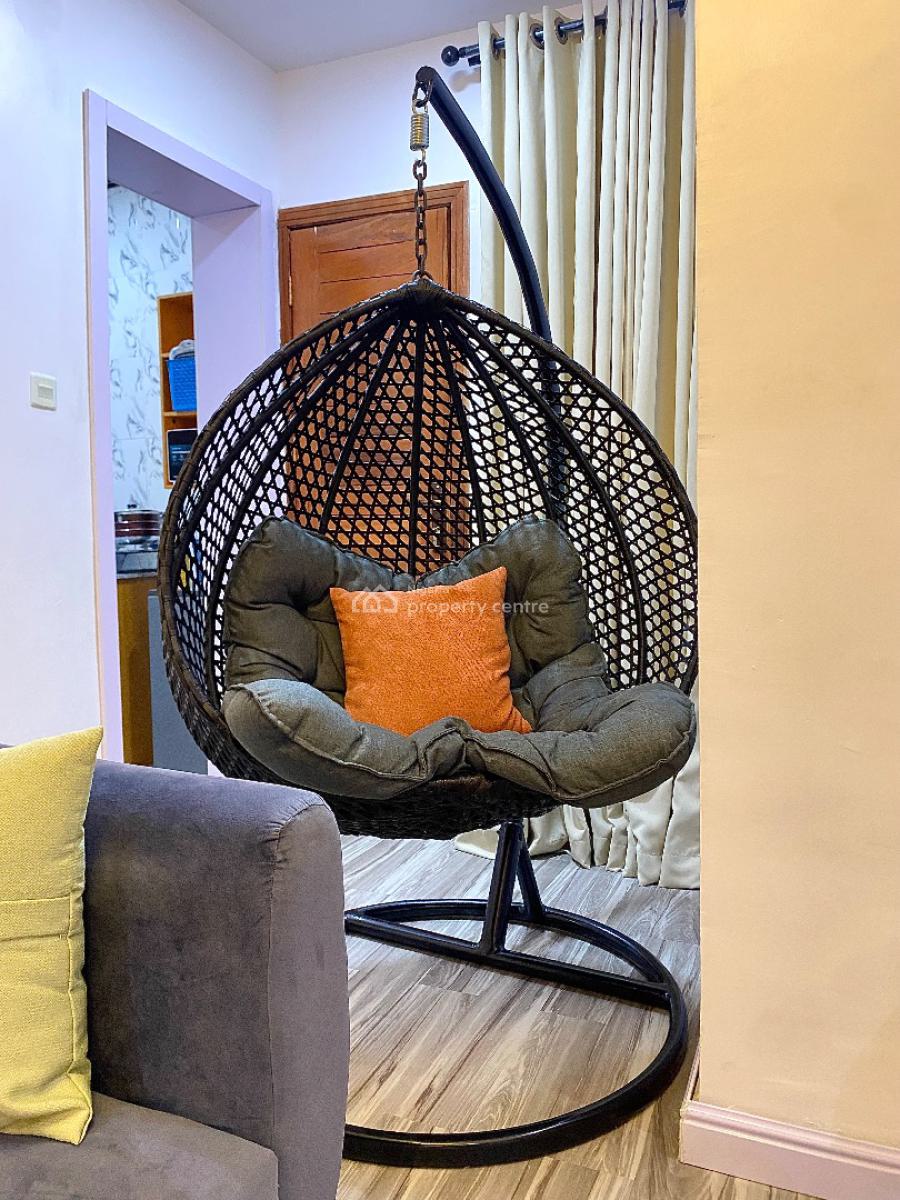 Stylish 1 Bedroom Apartment with Balcony, Yaba, Lagos, Flat / Apartment Short Let