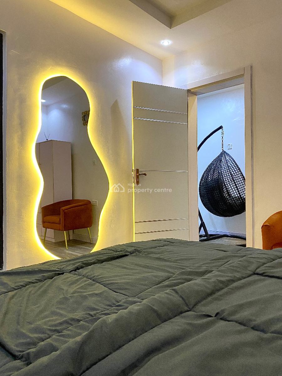 Stylish 1 Bedroom Apartment with Balcony, Yaba, Lagos, Flat / Apartment Short Let