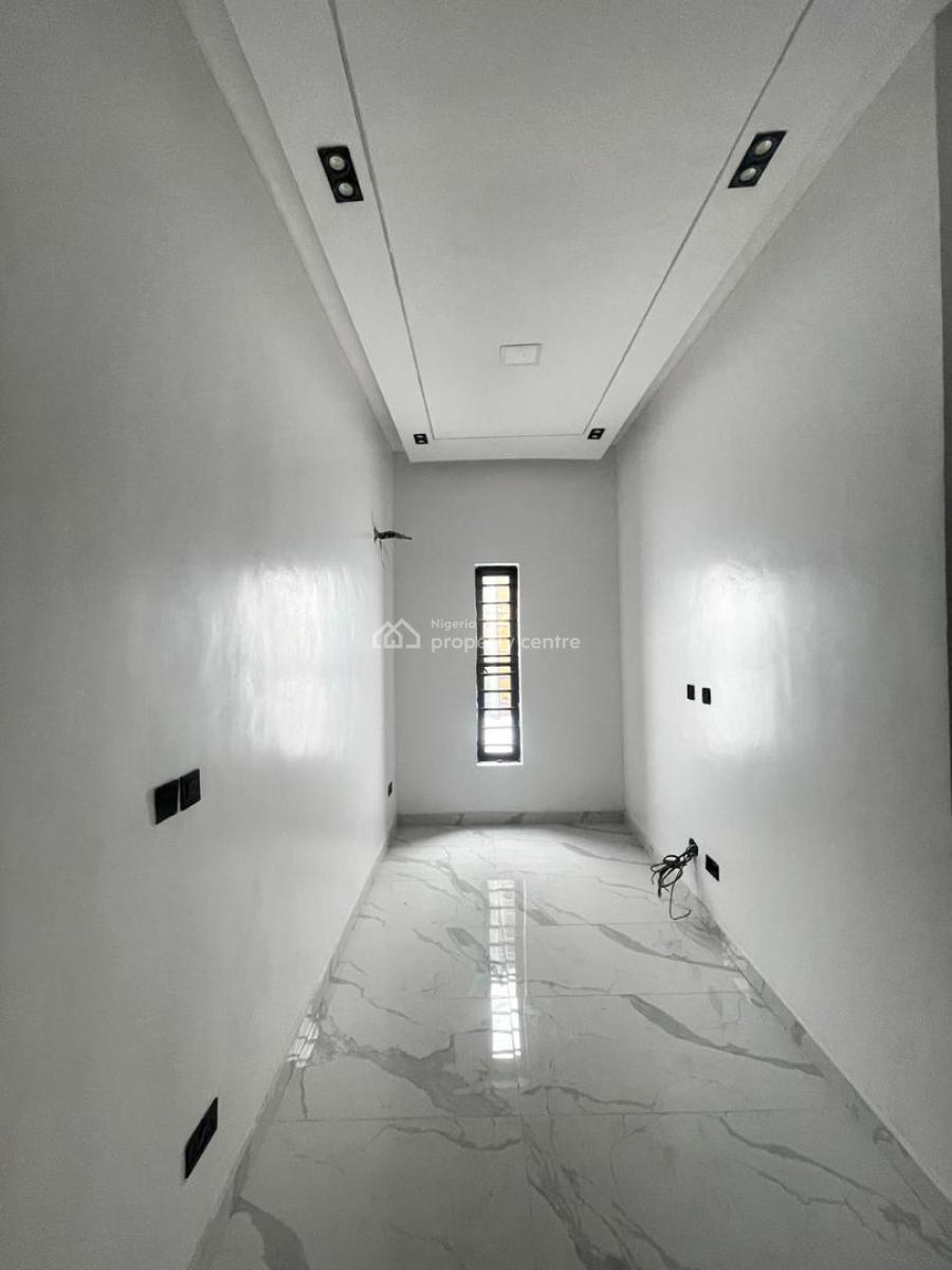 Luxury 4 Bedroom Semi Detached Duplex with a Bq in a Secured Estate, Chevron, Lekki, Lagos, Semi-detached Duplex for Sale