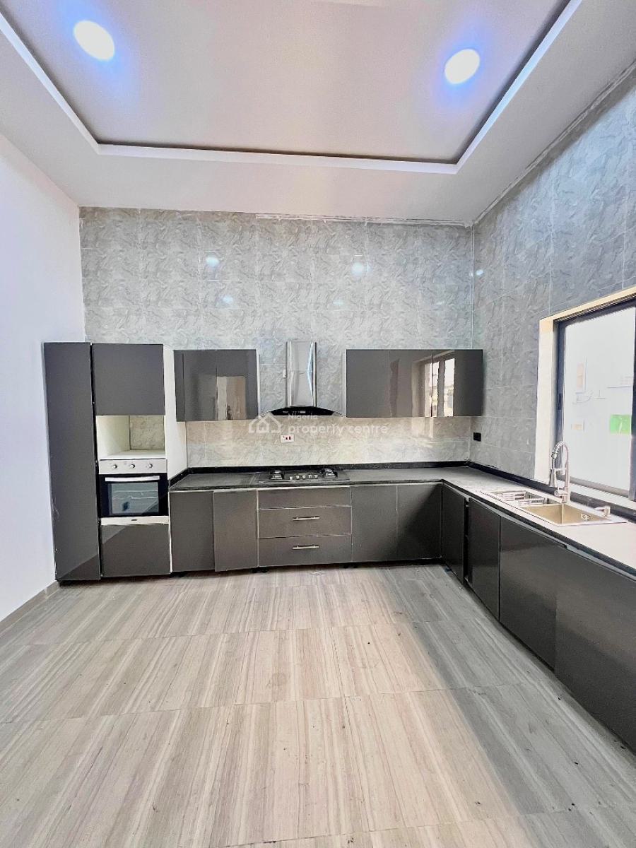 Exclusive 4-bedroom Penthouse with Bq & Swimming Pool, Oniru, Victoria Island (vi), Lagos, Flat / Apartment for Rent