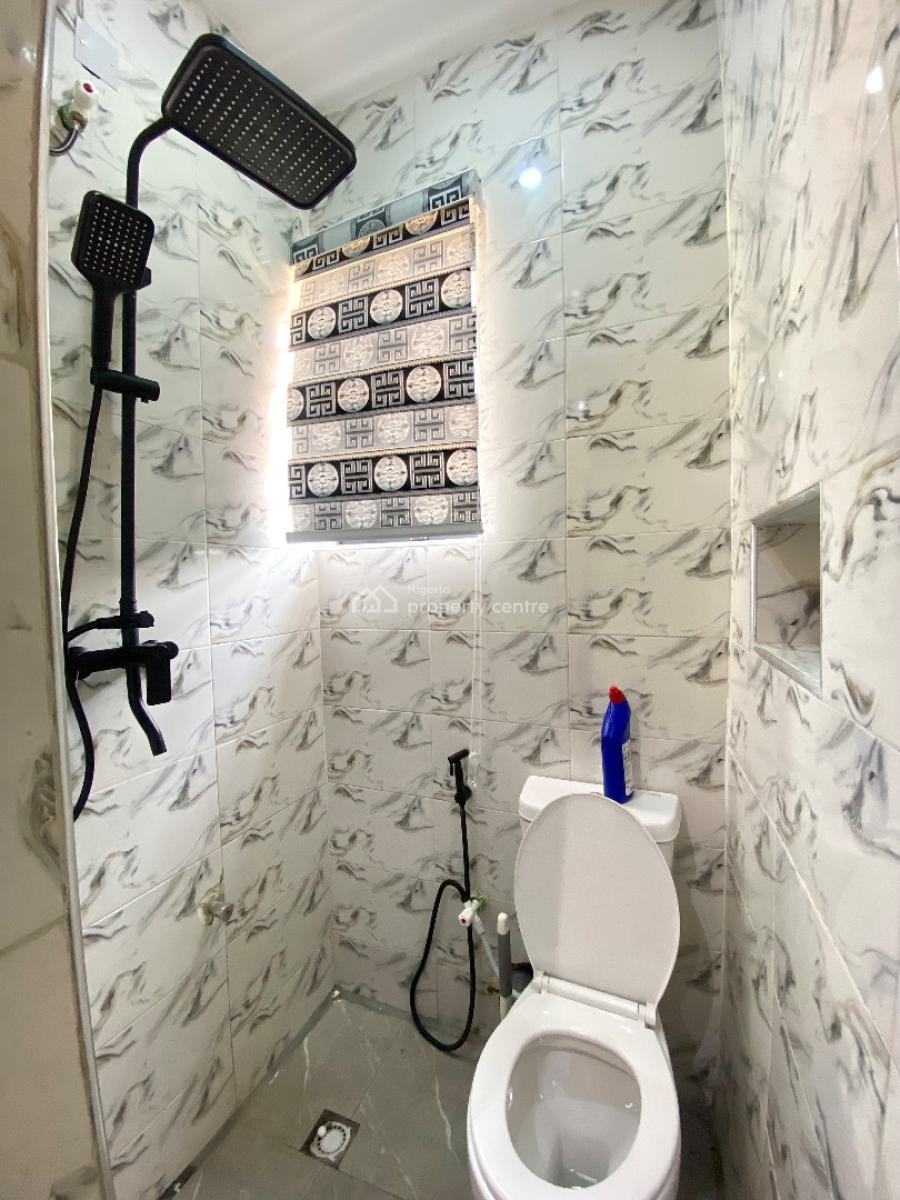 Affordable Studio Apartment with High Speed Internet, Shomolu, Lagos, Flat / Apartment Short Let