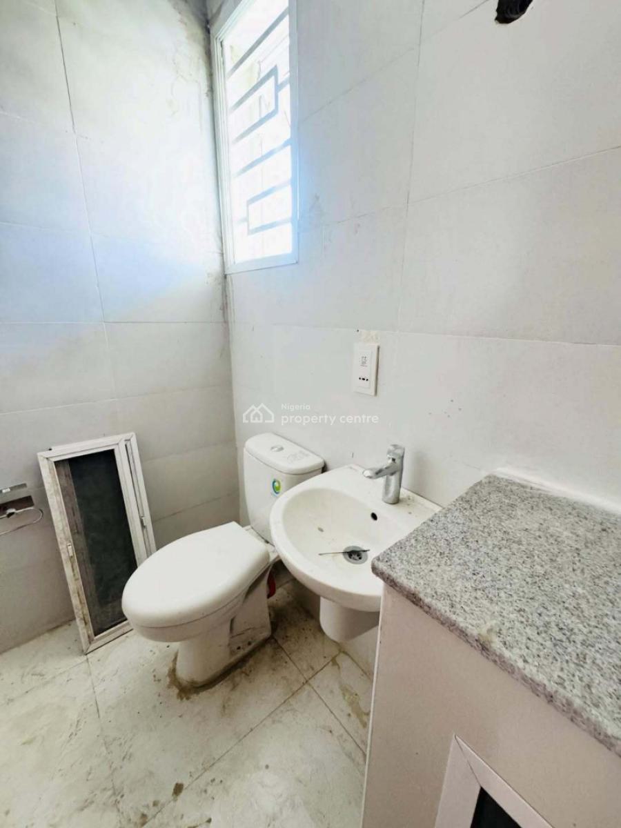 Luxury 5 Bedroom Semi-detached House with Bq, Twin Lake Estate, Lekki, Lagos, Semi-detached Duplex for Rent