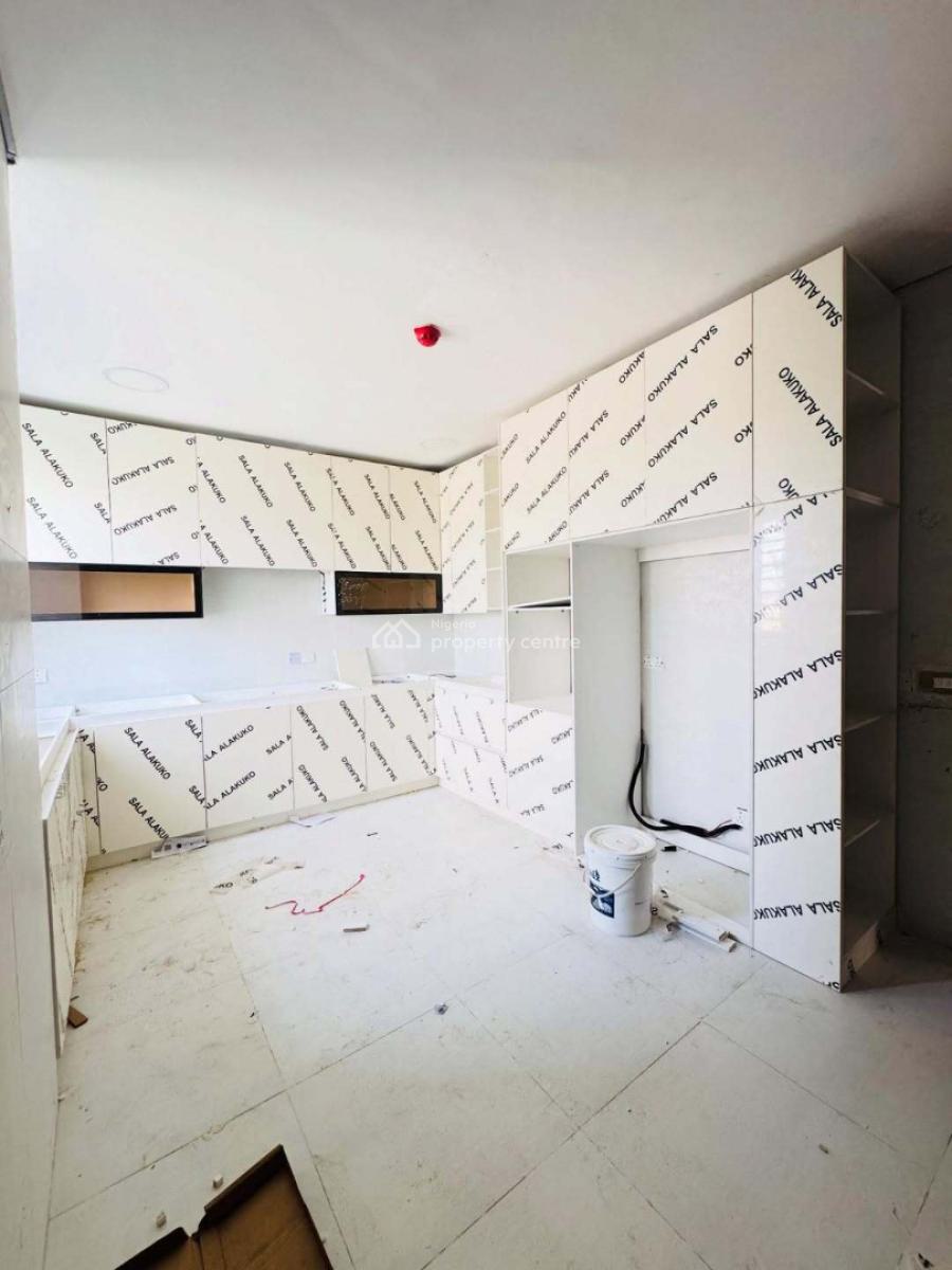 Luxury 5 Bedroom Semi-detached House with Bq, Twin Lake Estate, Lekki, Lagos, Semi-detached Duplex for Rent