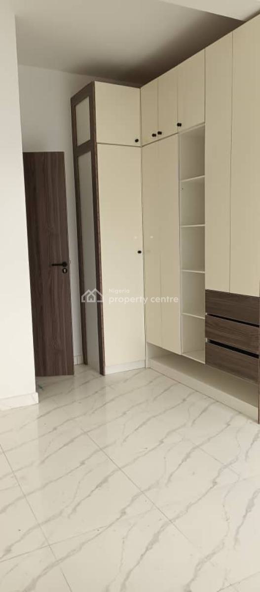 Luxury 3bedroom, Lekki Phase 1, Lekki, Lagos, Flat / Apartment for Sale