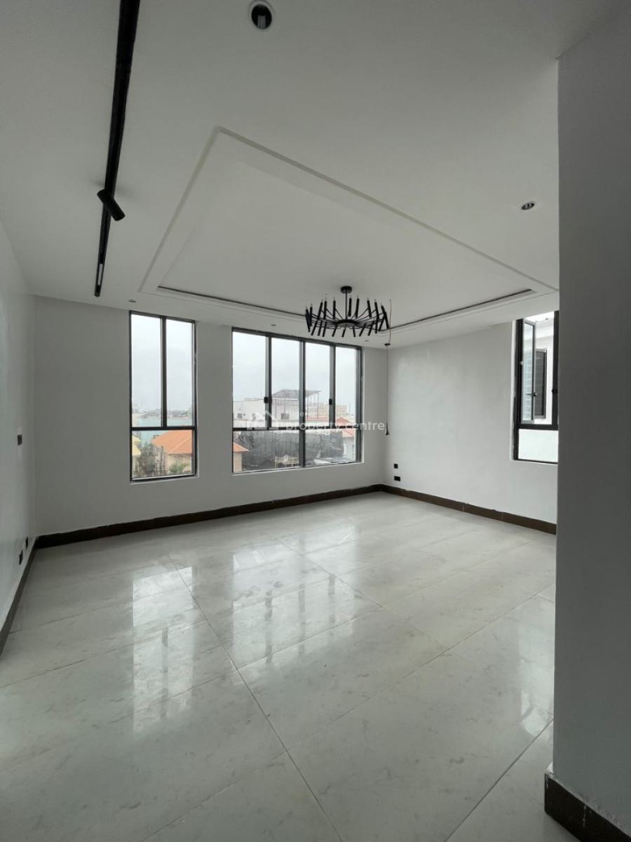 Magnificent 5 Bedroom Duplex with a Bq, Lekki Phase 1, Lekki, Lagos, House for Sale