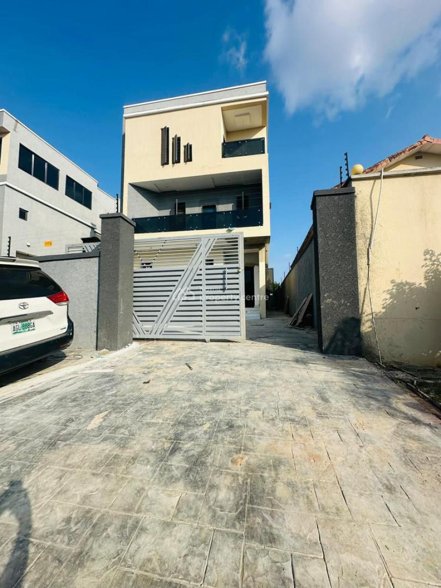 Superbly Built 5 Bedroom Fully Detached Duplex with a Room Bq, Easy Access to Major Roads, Gra Phase 2, Magodo, Lagos, Detached Duplex for Sale