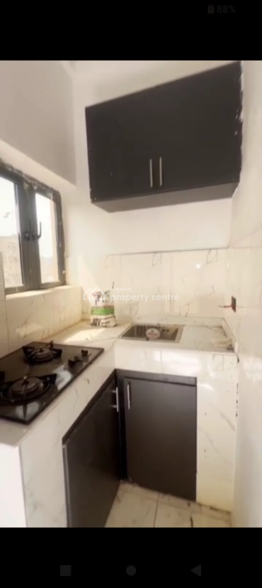 Executive Super Decent and Spacious 2 Bedroom, Pedro, Shomolu, Lagos, Flat / Apartment for Rent
