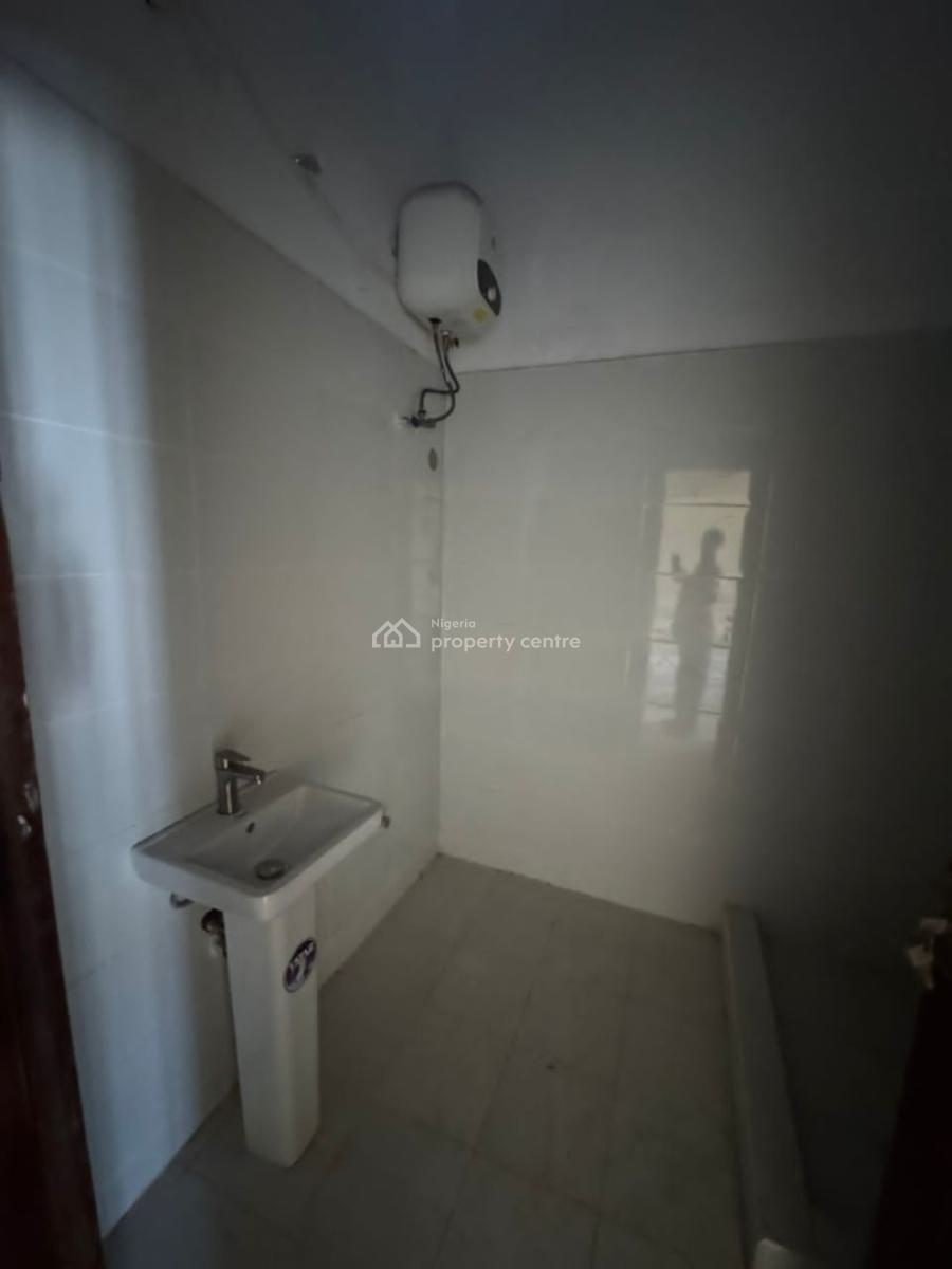 Spacious Self Contain Shared Apartment in a Secure Estate, in a Secure Estate Just Beside Dominos Pizza/agungi, Lekki, Lagos, House for Rent