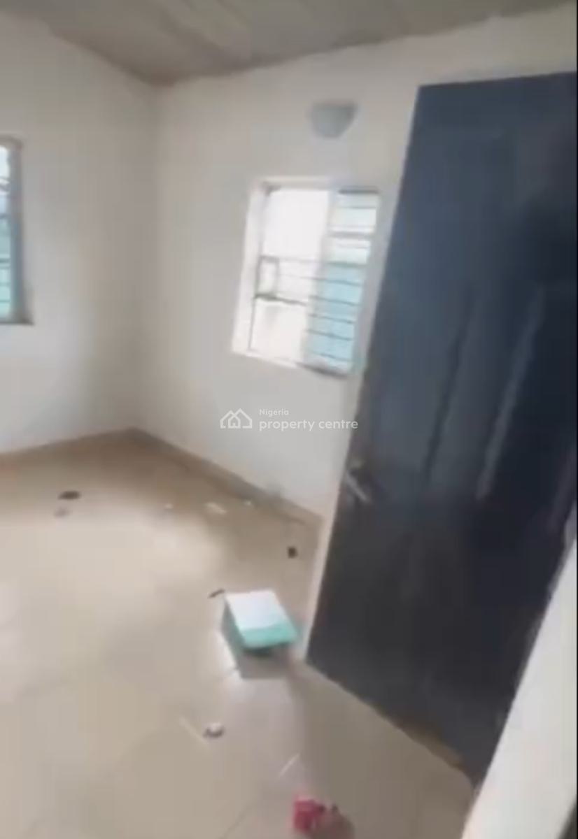 Decent 2 Bedroom, Sholuyi, Gbagada, Lagos, Flat / Apartment for Rent