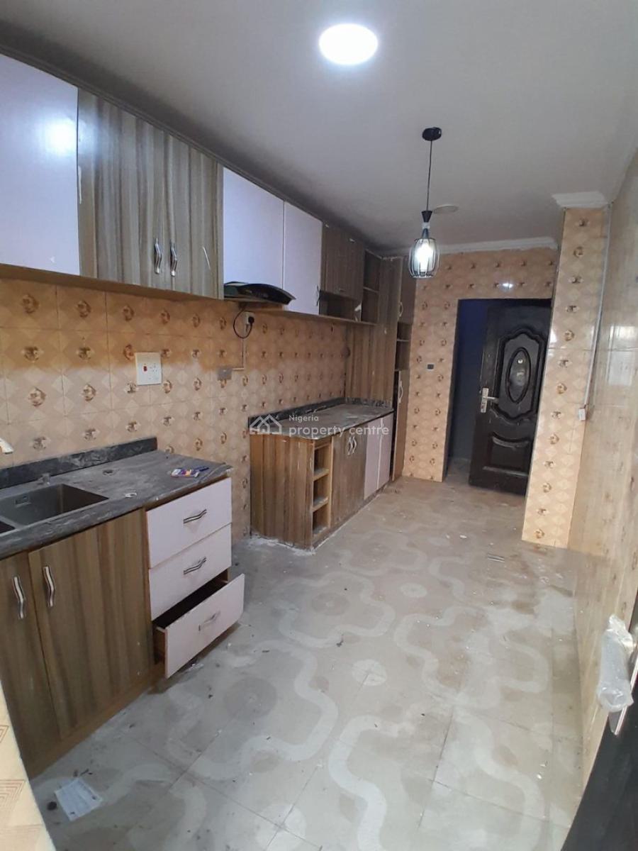 Renovated  Ground Floor3bedroom Flat, Peninsula Gardens Estate By Blenco Supermarket, Sangotedo, Ajah, Lagos, Flat / Apartment for Rent