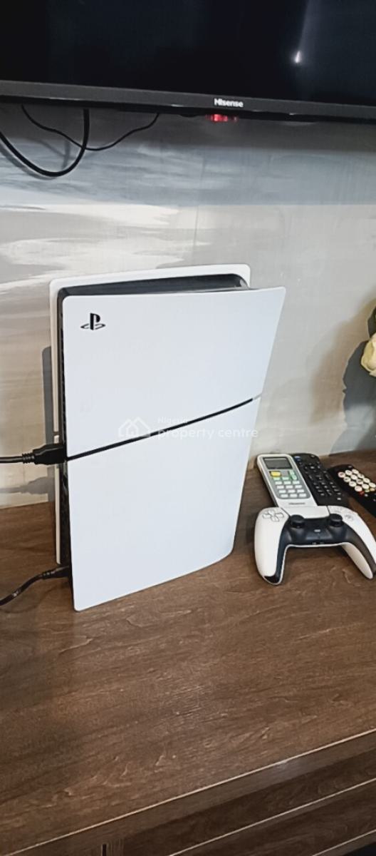 a Fully Furnished 4units of 3 Bedrooms Flats, After Omole Estate(county Bus Stop ), Ikeja, Lagos, Flat / Apartment Short Let