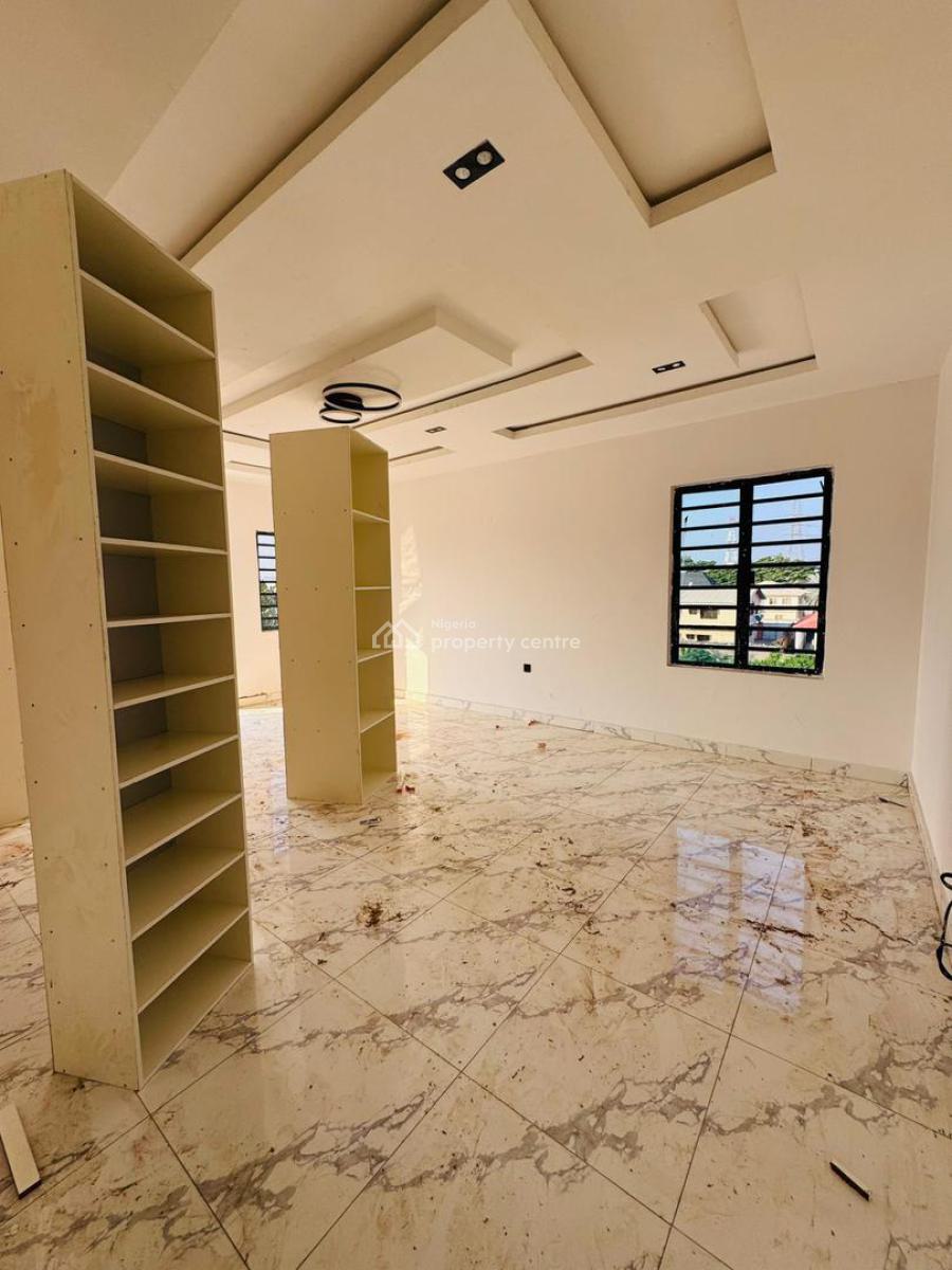 Beautiful 4-bedroom Semi-detached Duplex with Bq, Duplex in a Secure Gated Estate, Gbagada, Offers Luxury Living, Gbagada, Lagos, Semi-detached Duplex for Sale