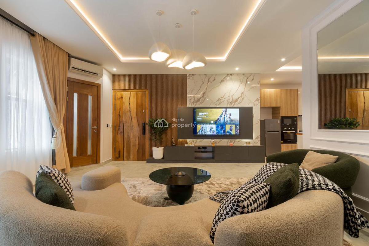 Grand Luxury 2 Bedrooms with Swimming Pool with Top-notch Amenities, Lekki Phase 1, Lekki, Lagos, Flat / Apartment Short Let