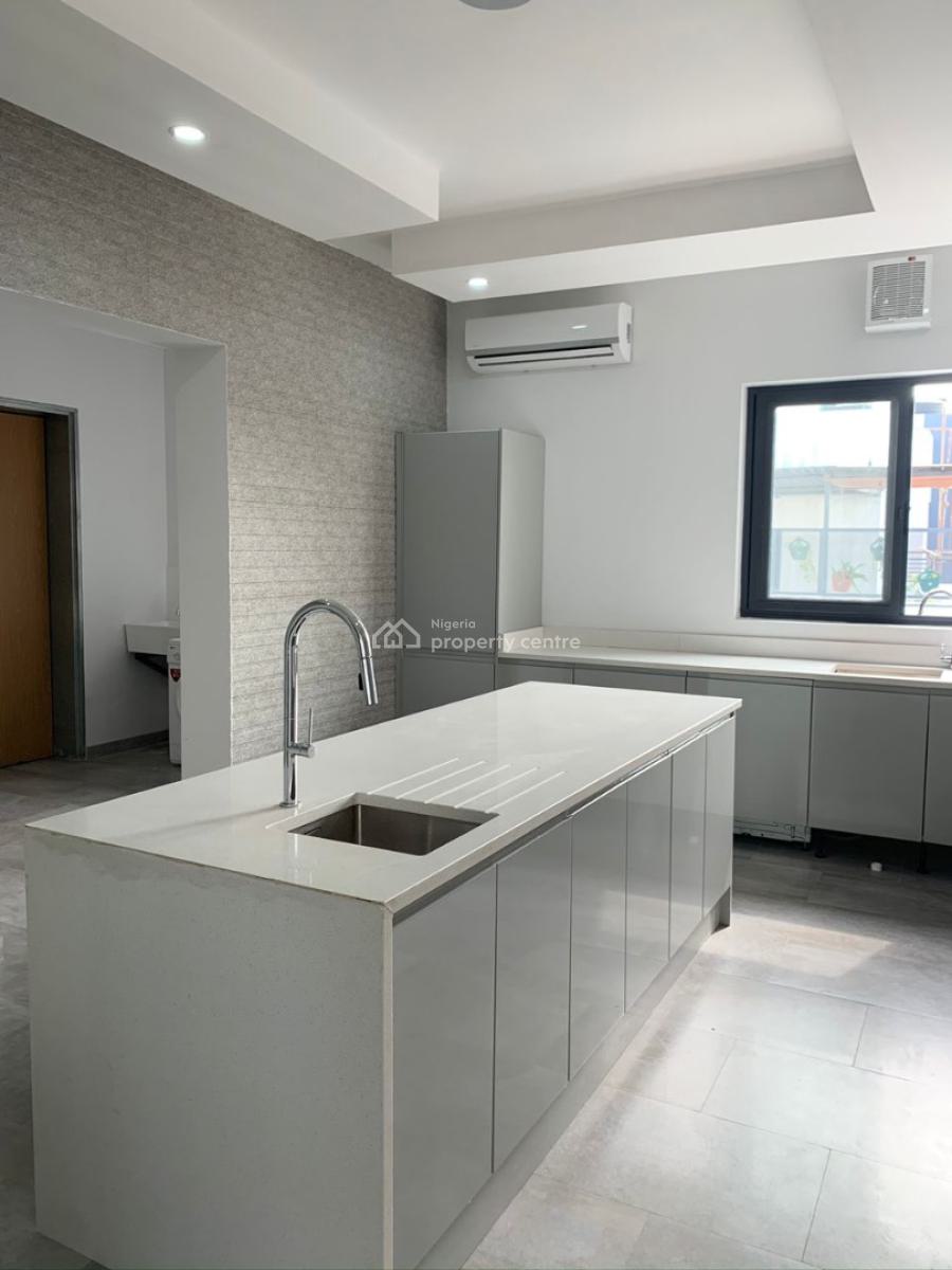 Luxury Serviced 3bedrooms Maisonette with Pool, Gym & Bq, Banana Island, Ikoyi, Lagos, Flat / Apartment for Rent