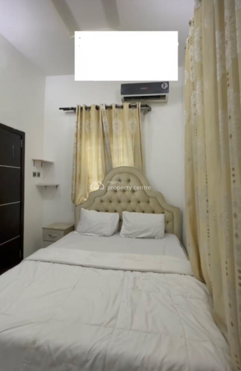 Room in a Well Furnished Duplex, Kudirat Salami Street, Agungi, Lekki, Lagos, Self Contain (single Rooms) Short Let