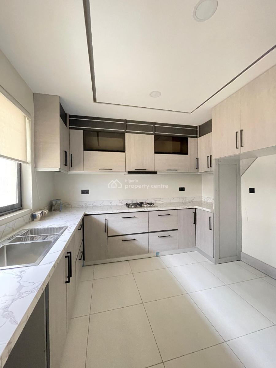 Spacious 4 Bedroom Terrace  Duplex with a Pool & Maids Room, Lekki Phase 1, Lekki, Lagos, Terraced Duplex for Sale