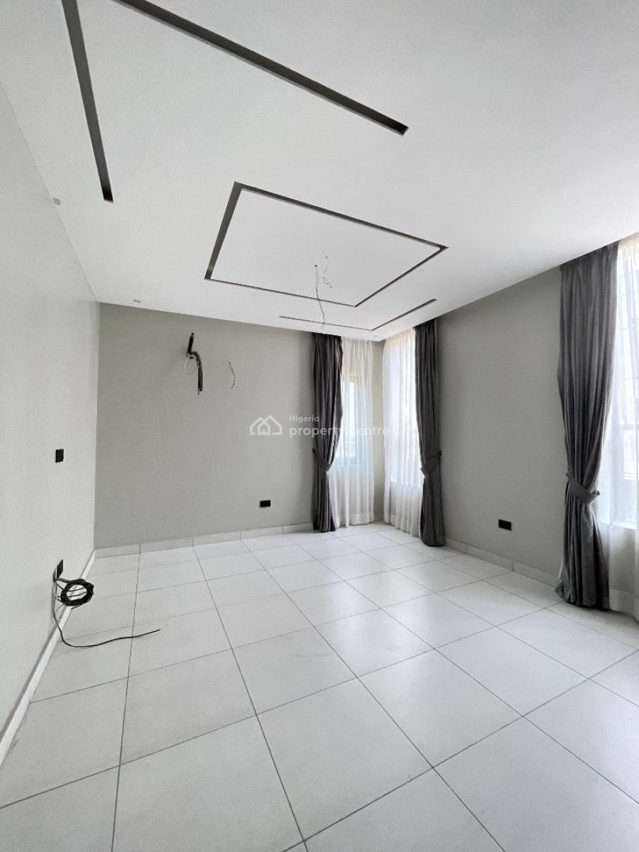 Spacious 4 Bedroom Terrace  Duplex with a Pool & Maids Room, Lekki Phase 1, Lekki, Lagos, Terraced Duplex for Sale