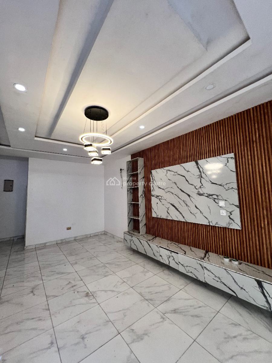 a Standard 2bedroom Flat, Pepperoni Abraham Adesunya Ajah, Lekki Phase 2, Lekki, Lagos, Flat / Apartment for Rent