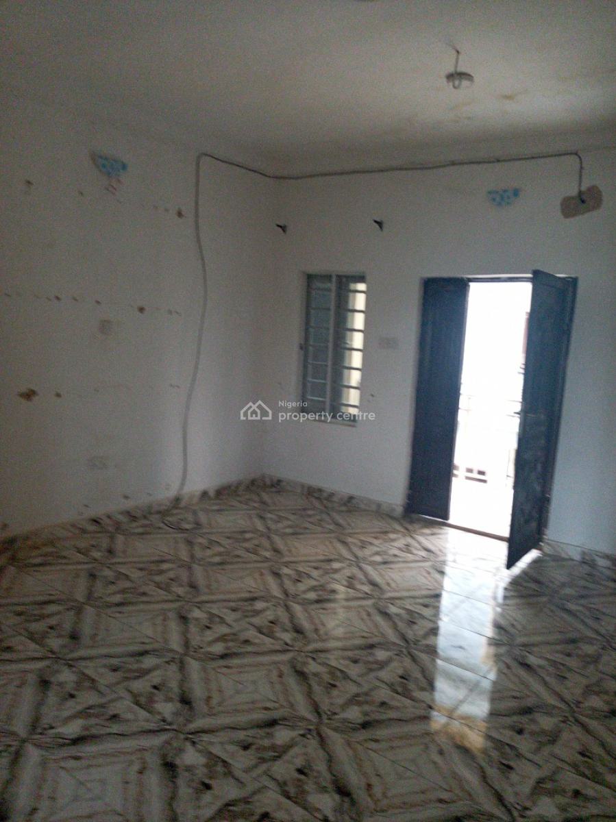 Sharp and Serene 2bedroom Apartment (upstairs), Marshy Hill Estate, Ado, Ajah, Lagos, Flat / Apartment for Rent