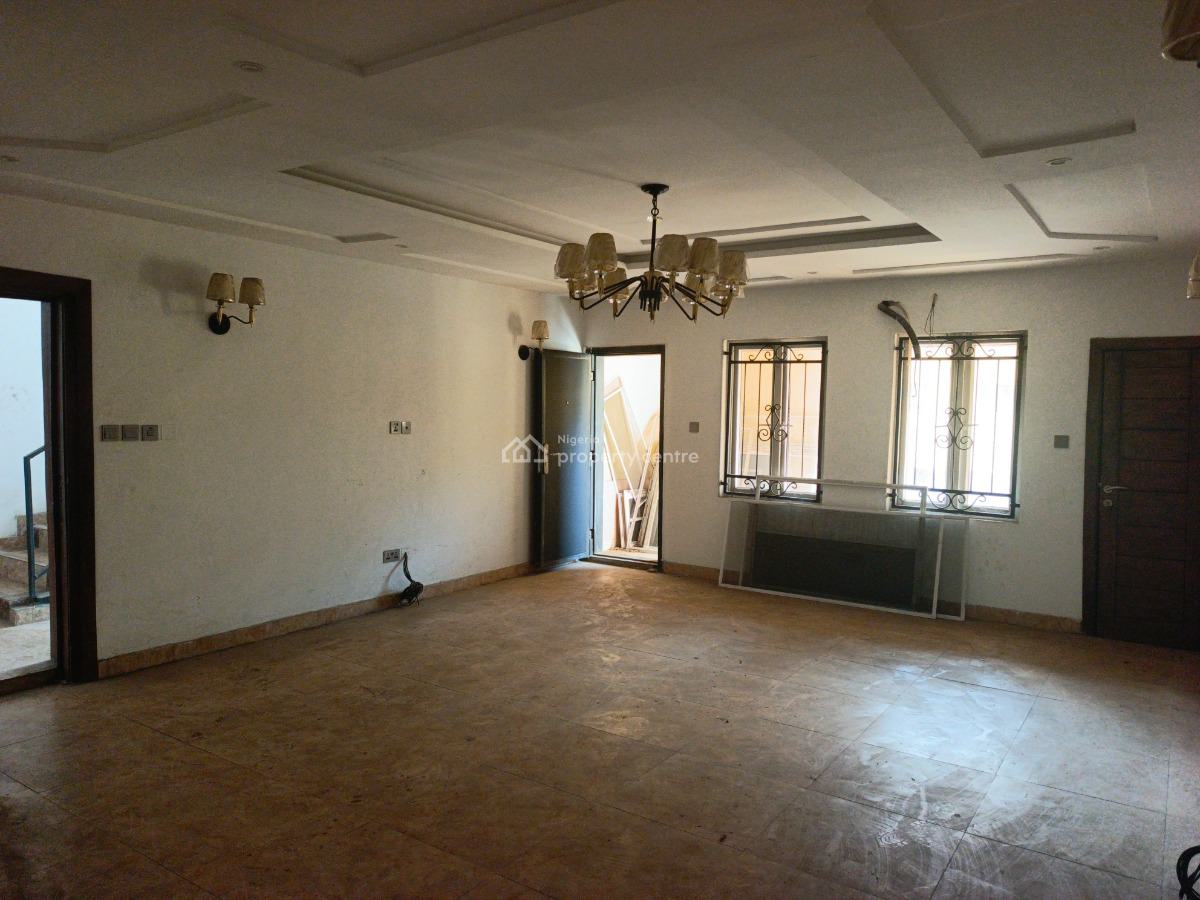 a Block of Flat 8 Units, Victoria Island (vi), Lagos, Block of Flats for Sale