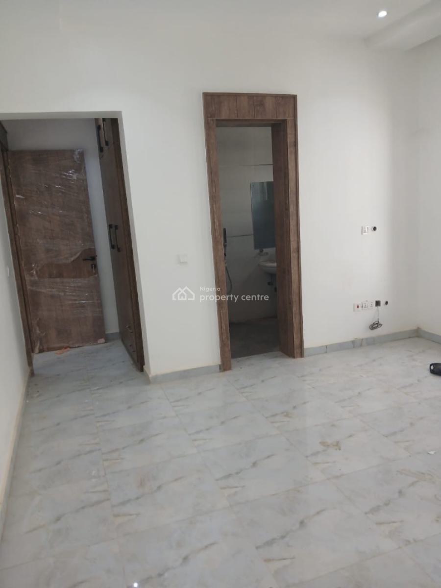 2-bedroom Flat : 7m Service Charge: 700k Caution: 400k Agency & Le, Jahi, Abuja, Flat / Apartment for Rent