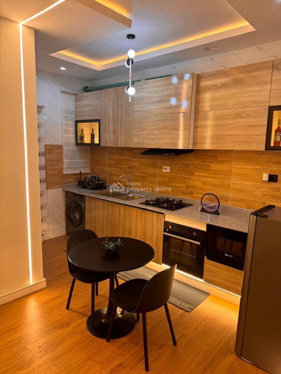 Fully Air Conditioned 1 Bed Apartment with Ps5, Puzzle and Ludo Games Available, Ologolo, Lekki, Lagos, Flat / Apartment Short Let