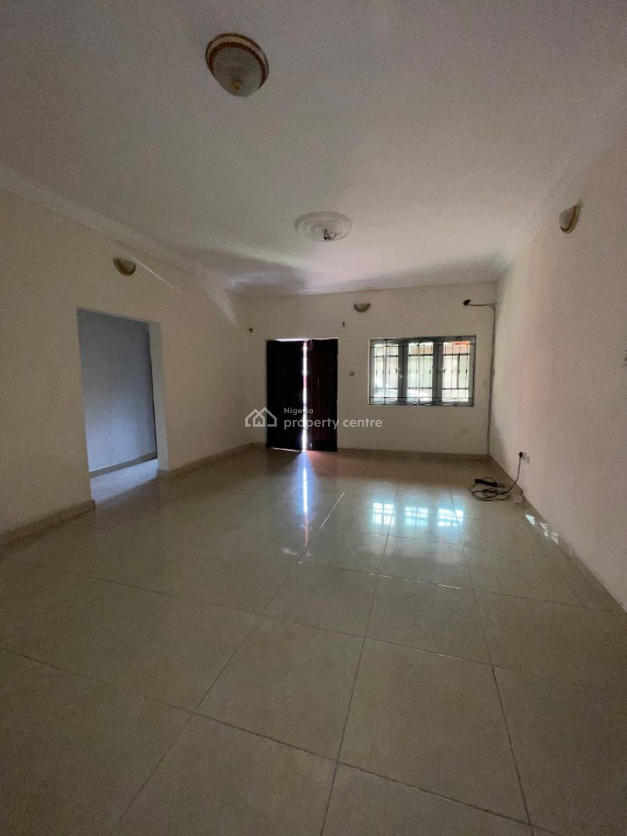 a Standard 3 Bedroom Apartment, Along Mobil Road Ilaje Ajah, Lekki, Lagos, Flat / Apartment for Rent