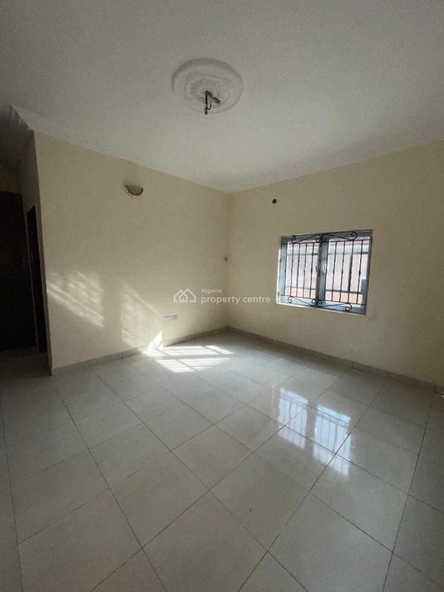 a Standard 3 Bedroom Apartment, Along Mobil Road Ilaje Ajah, Lekki, Lagos, Flat / Apartment for Rent