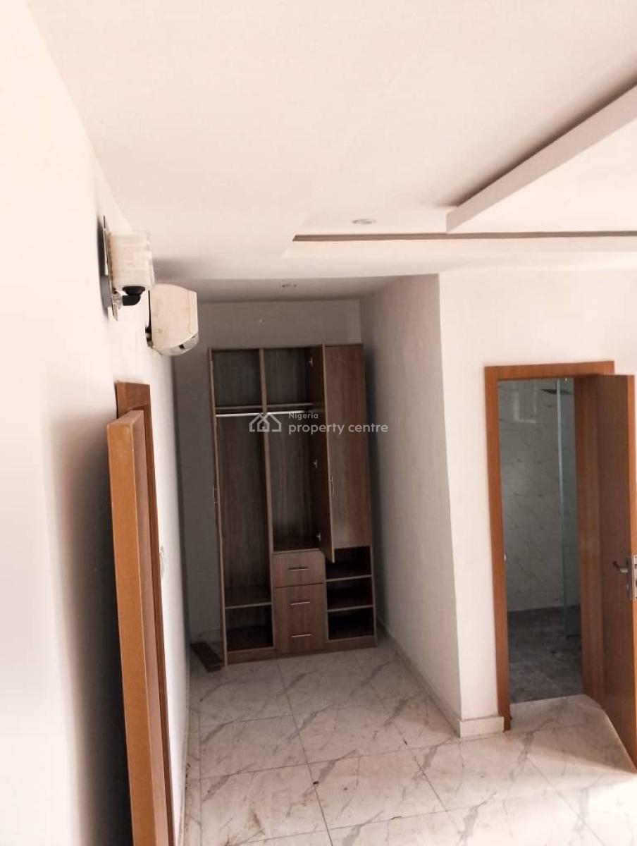 4 Bedrooms Terrace Duplex with a Bq, Ikeja, Lagos, Terraced Duplex for Sale