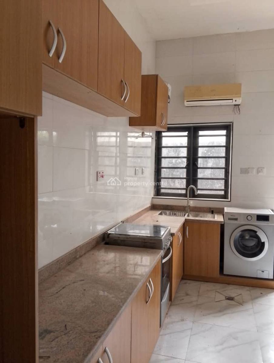 4 Bedrooms Terrace Duplex with a Bq, Ikeja, Lagos, Terraced Duplex for Sale