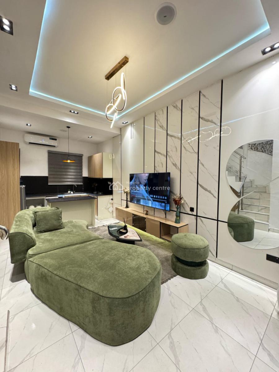 Luxury 1 Bedroom Duplex Apartment, Admiralty Way, Lekki Phase 1, Lekki, Lagos, House Short Let