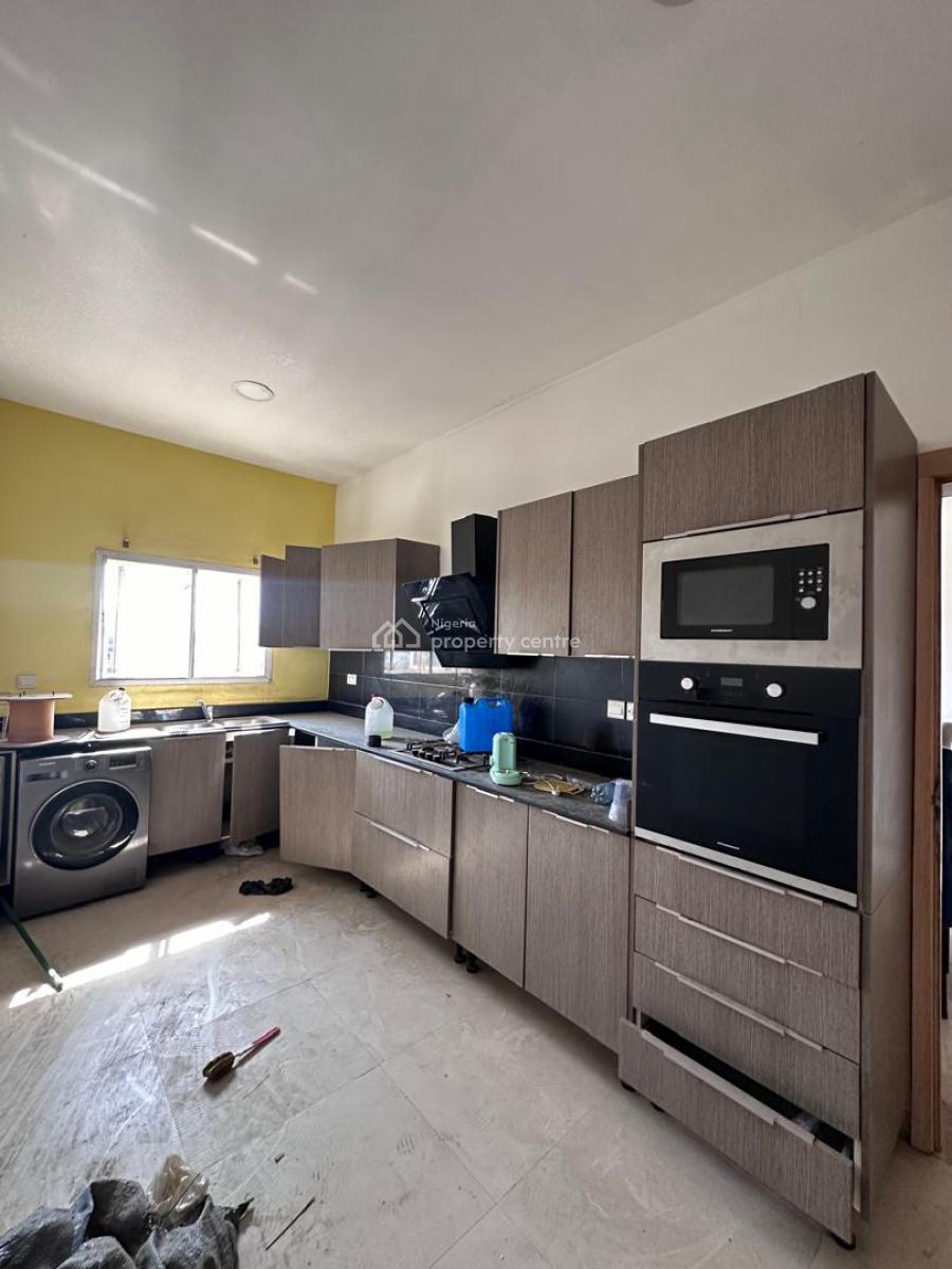 Clean 2bedroom Penthouse, Orchid Road By Chevron Toll Gate, Lekki, Lagos, Terraced Bungalow for Rent