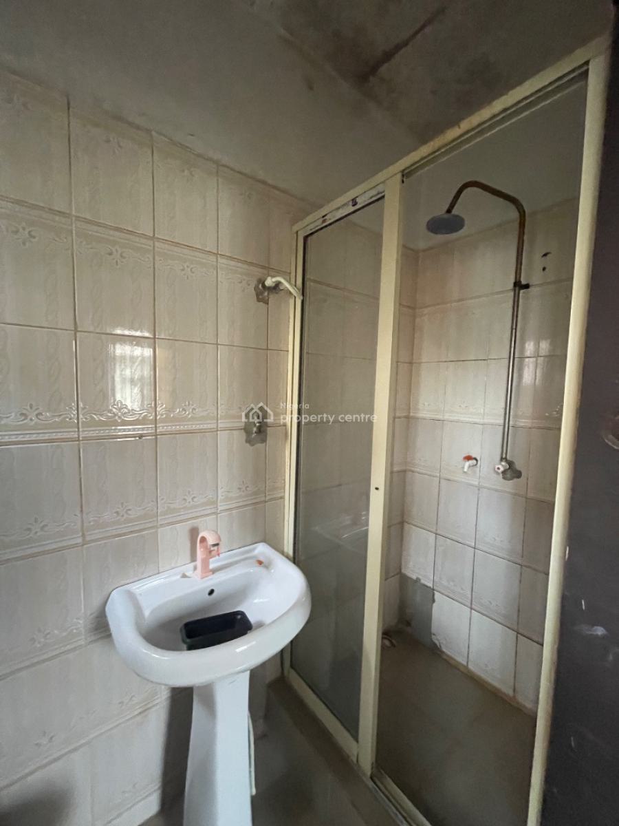 2 Bedroom B   in a Secured Estwte, Majek, Bashorun Estate, Sangotedo, Ajah, Lagos, Flat / Apartment for Rent