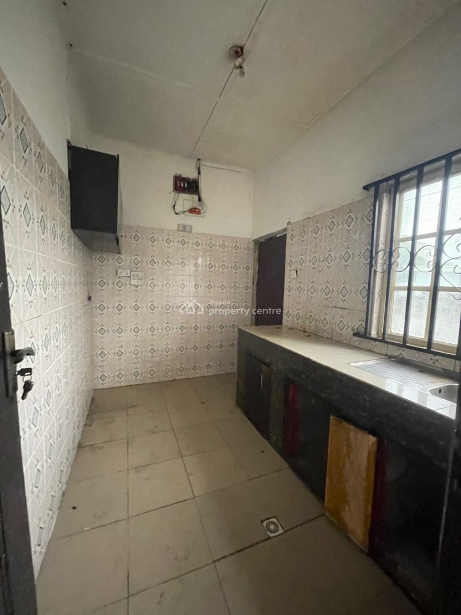 2 Bedroom B   in a Secured Estwte, Majek, Bashorun Estate, Sangotedo, Ajah, Lagos, Flat / Apartment for Rent